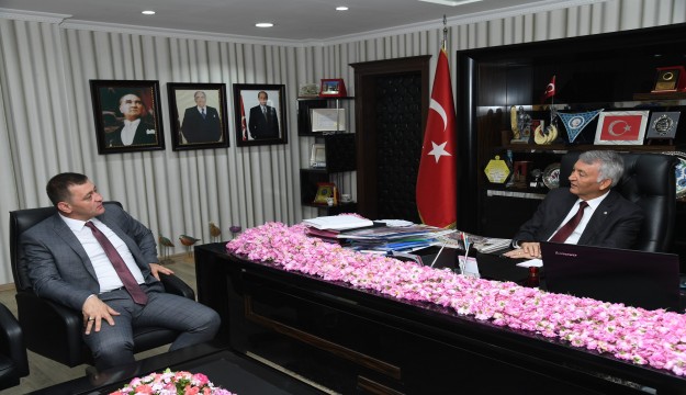​YUSUF ZİYA GÜNAYDIN BİR MARKADIR